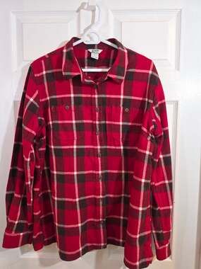 Duluth Trading Co Red Plaid Flannel Long Sleeve Button Up Shirt